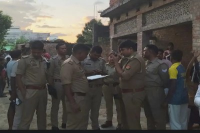 बाबू खेड़ा गांव में हुई घटना से इलाके में फैली सनसनी, पुलिस जुटी गहन जांच में (फोटो सोर्स : Whatsapp )