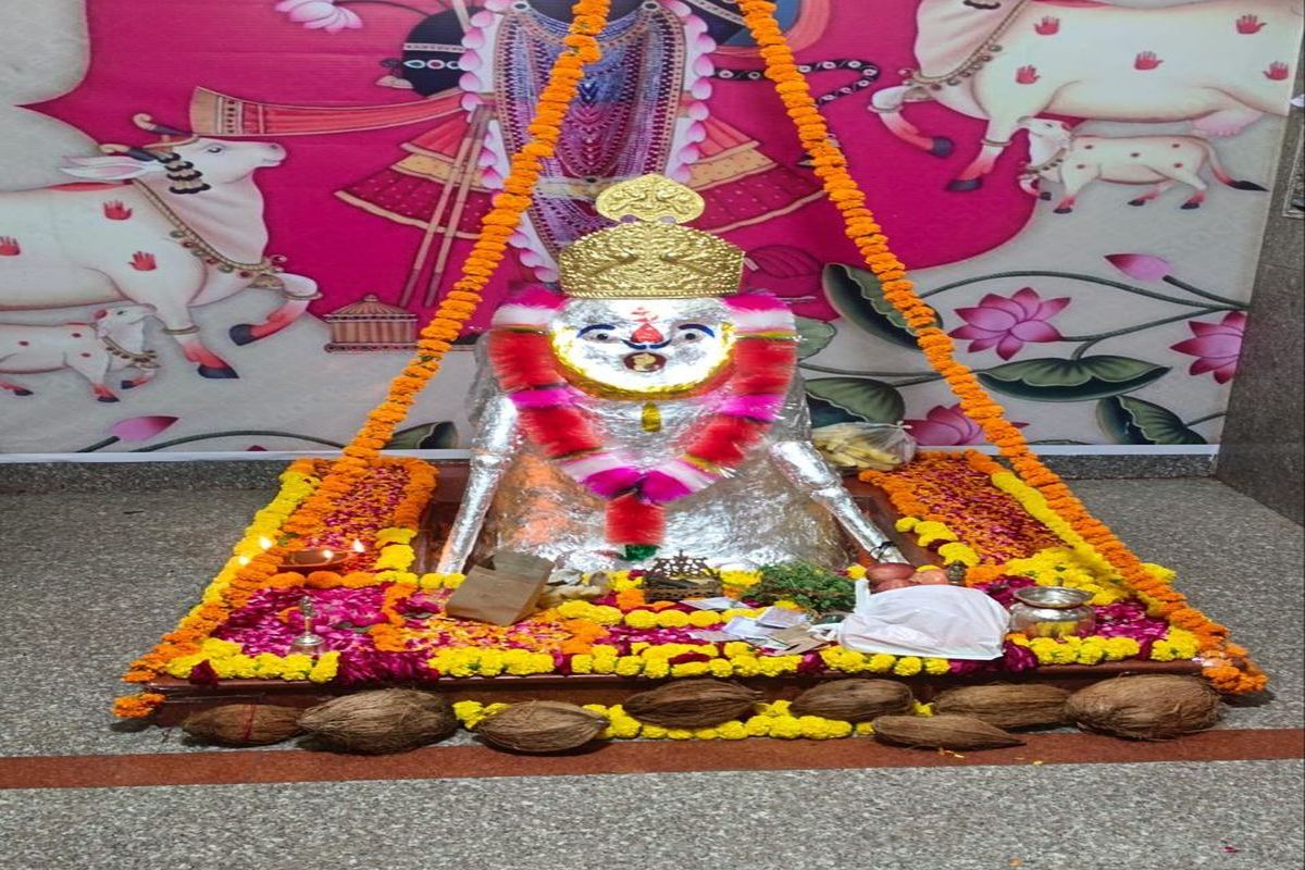 Many events will be held today on Sharad Purnima, kheer will be distributed as prasad after the aarti.