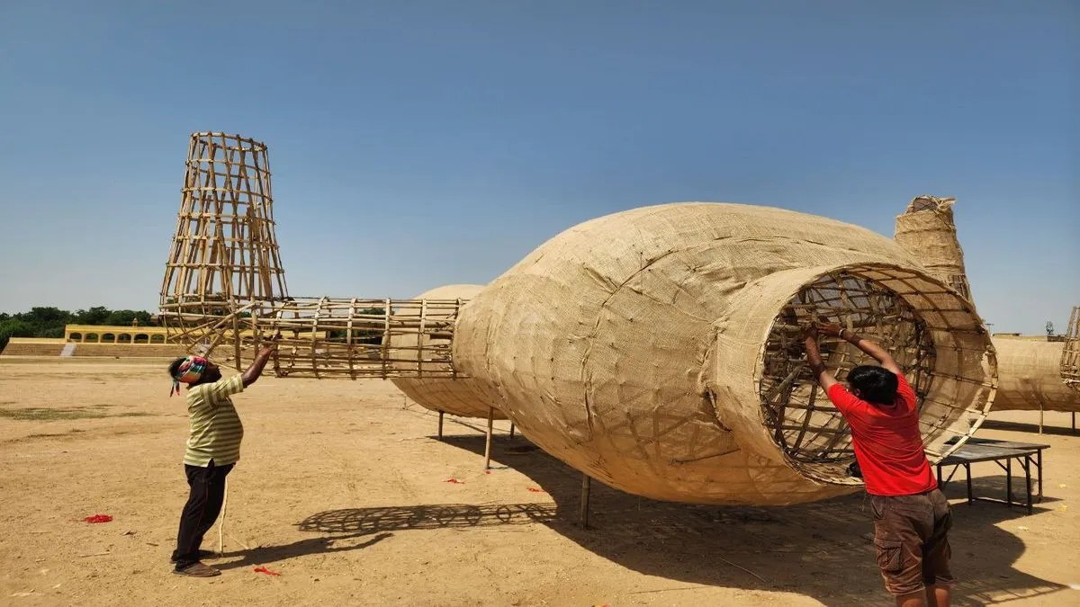 Video: 45 फीट का रावण, 40-40 फीट के कुम्भकर्ण और मेघनाद के पुतले