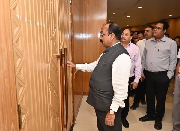 छत्तीसगढ़ विधानसभा का नया भवन तैयार, पीएम मोदी राज्योत्सव पर करेंगे लोकार्पण, देखें 
