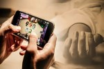 मोबाइल बना मौत का खेल! ऑनलाइन गेमिंग में फंसे बेटे ने मां की कर दी हत्या, 50 लाख से अधिक का ट्रांजेक्शन उजागर, (फोटो सोर्स : Whatsapp )
