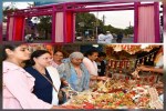 Due to Pushya Nakshatra, the markets were full of customers.