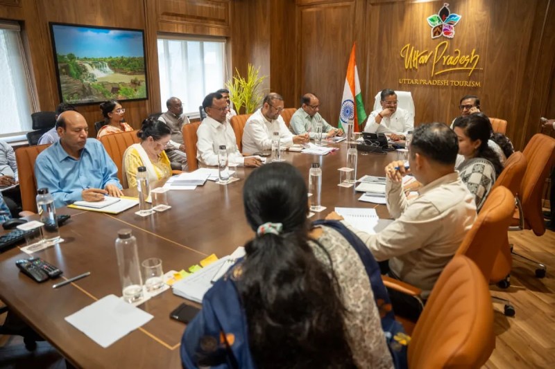 दीपोत्सव-2025 में बनेंगे विश्व रिकॉर्ड, 26 लाख दीयों, 1100 ड्रोन के भव्य शो और 2100 लोगों द्वारा महाआरती (फोटो सोर्स : WhatsApp)