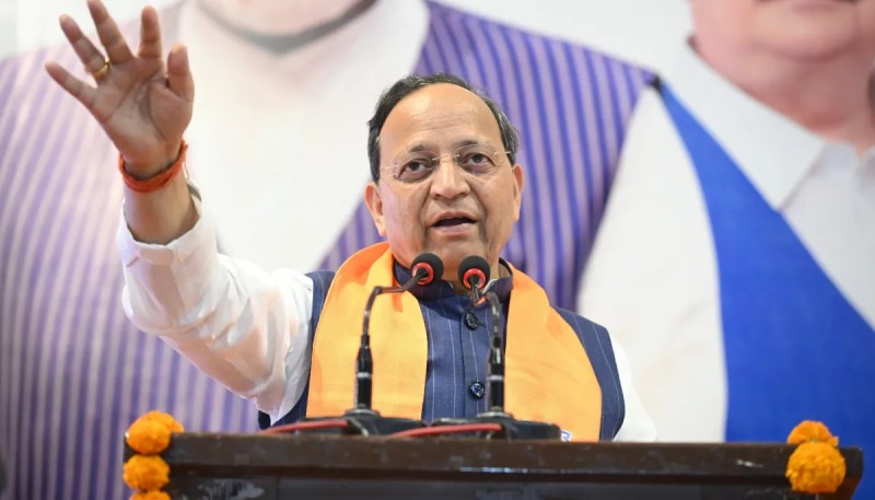 BJP General Secretary Arun Singh praised the government and organization