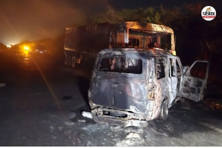 Balotara Horrific Road Accident Scorpio Trailer Collision Four People Burnt Alive One seriously injured