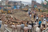 Bharatpur Bulldozer Big Action Municipal corporation takes over government land worth Rs 20 crore