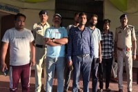 Birthday celebrated on road