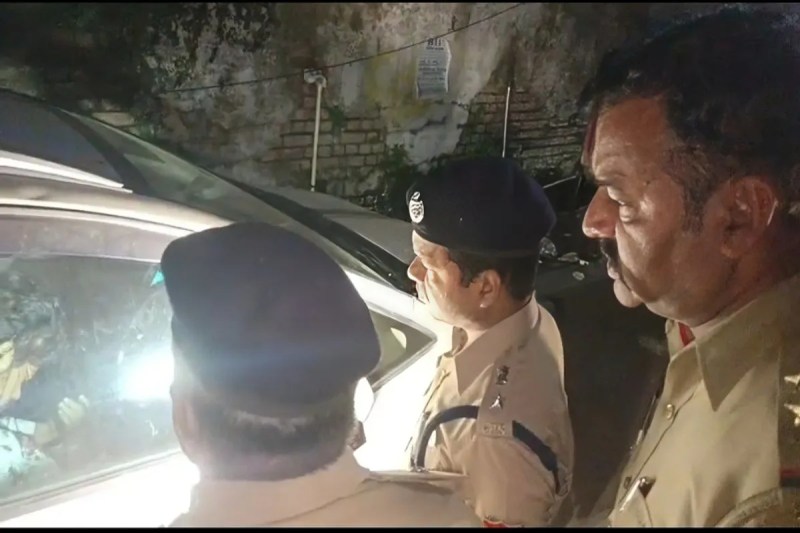 28 वर्षीय ईशान गर्ग ने की खुदकुशी, पोस्टमार्टम रिपोर्ट का इंतजार (फोटो सोर्स : Whatsapp Group)