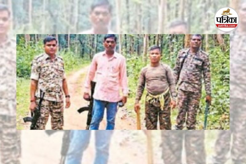 चंदनबाहरा रोड में मिला 10 किलो IED (Photo source- Patrika)