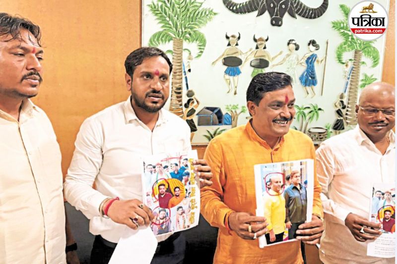 वोट चोरी (फोटो सोर्स- पत्रिका)