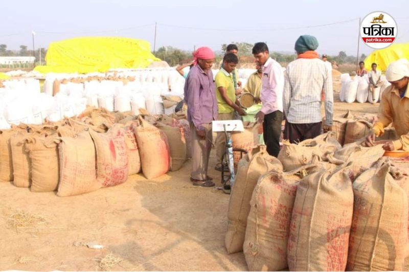 Operator Recruitment (Photo source- Patrika)