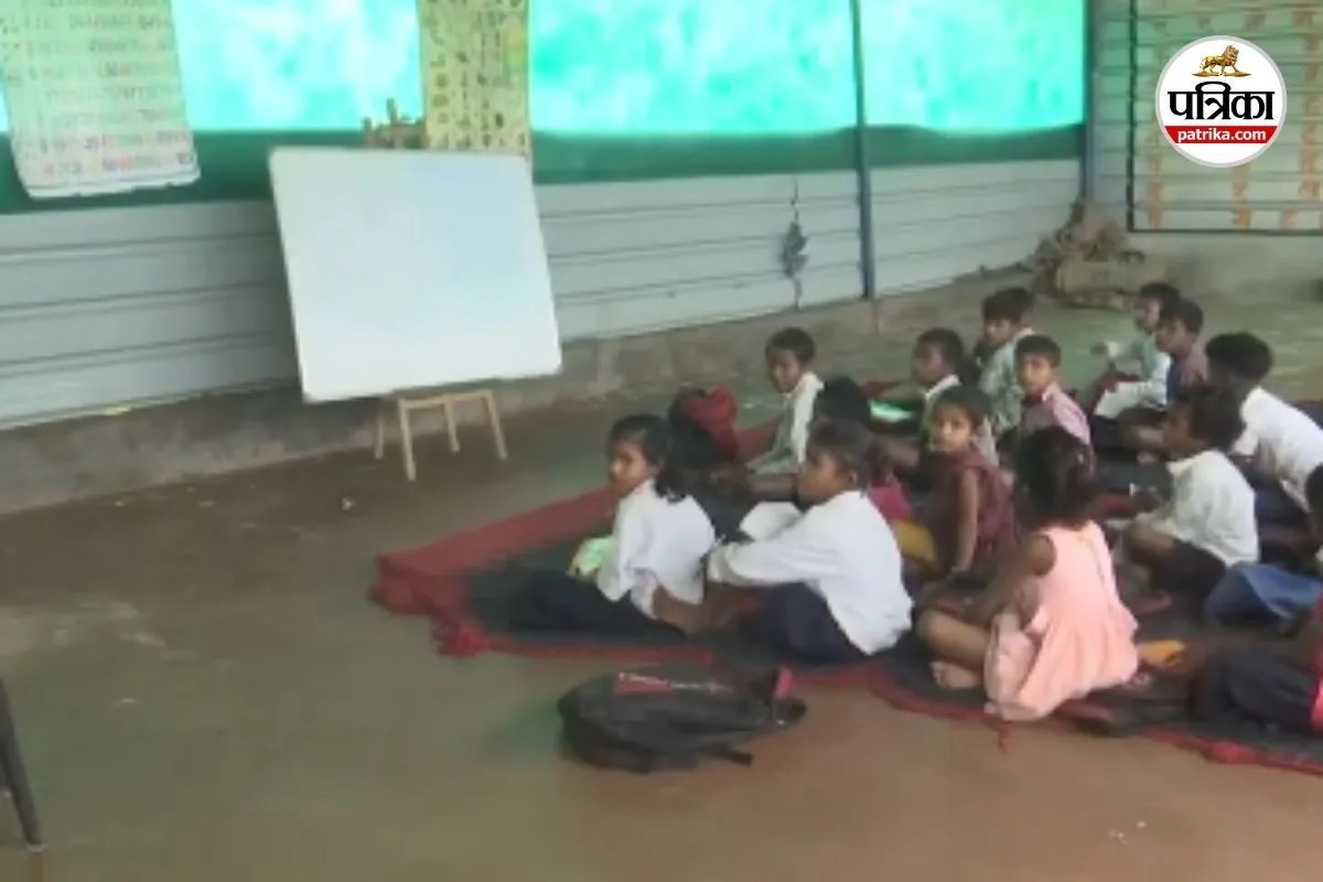 बस्तर में 5 हत्याओं के बाद सहमे शिक्षादूत और बच्चे, लगातार मिल रही नक्सली धमकी, देखें Video