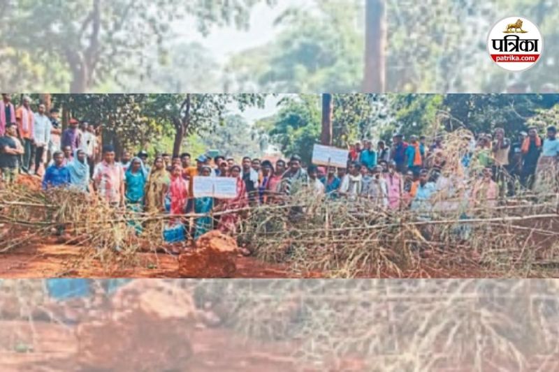 खदान प्रबंधन पर भड़के ग्रामीण (Photo source- Patrika)
