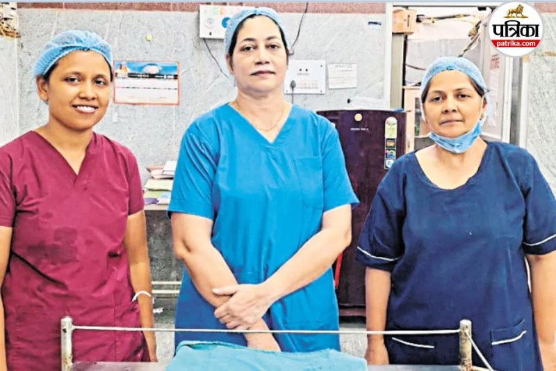 पोलियोग्रस्त महिला की सर्जरी (फोटो सोर्स- पत्रिका)