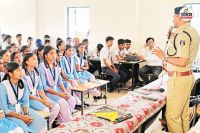 डिजिटल युग में लालच और डर से किसी को भी ट्रांसफर न करें पैसे, साइबर सुरक्षा पर बालोद पुलिस का अभियान(photo-patrika)