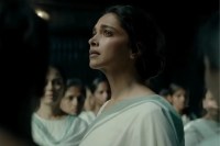 वर्किंग आवर्स के विवादो पर दीपिका का फूटा गुस्सा, बोली- मेल एक्टर्स के साथ ऐसा क्यों नहीं...