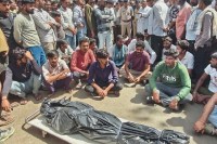 ashoknagar police barbarity man beaten drowned villagers protest mp news