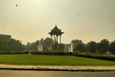 जयपुर में सुबह छाए बादल