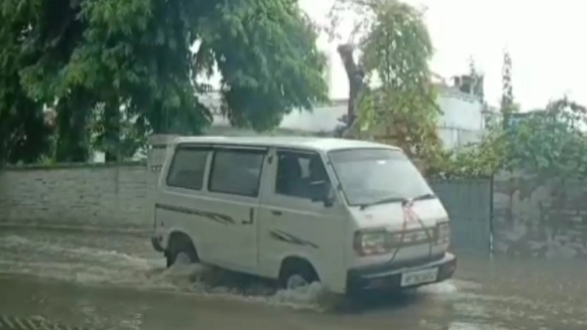 मौसम विभाग नचारी किया अलर्ट (फोटो सोर्स- पत्रिका वीडियो ग्रैब)