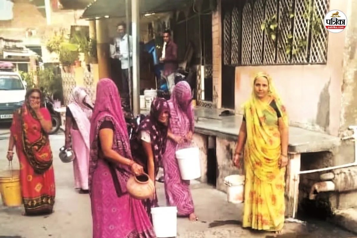Banswara Women Matka Phod Andolan slogans raised against administration villagers issued a warning
