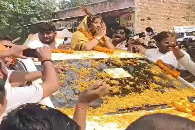 Pawan Vs Jyoti