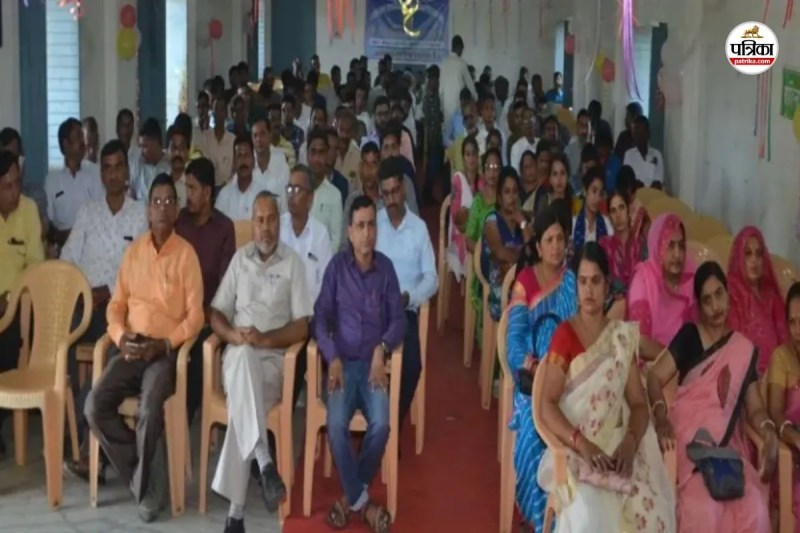 Rajasthan teachers facing tensions teachers facing confusion over whether to attend exam centres or conduct PTM