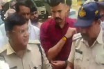 MP Police attacked by villagers cops injured datia old assault case