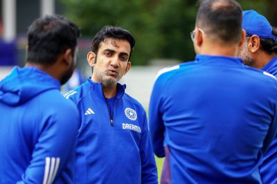 Team Ind Head Coach