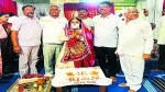 तीन नवंबर को राजस्थान के देशनोक नगर में मेघा डोसी आचार्य श्रीरामलाल मसा से संयम पथ की दीक्षा लेंगी। उनके साथ संभावित पांच और बहन दीक्षा अंगीकार करेंगी। दीक्षा के बाद वे जैन साध्वी बन जाएंगी।