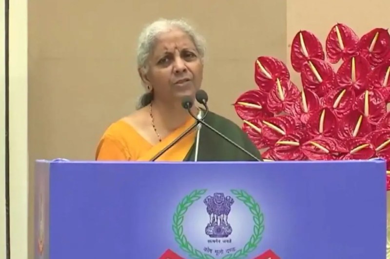 वित्त मंत्री निर्मला सीतारमण फोटो सोर्स ट्विटर