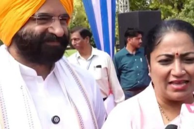 Swadeshi Utsav 2025 Delhi Delhi CM Rekha Gupta Manjinder Singh Sirsa Says Indian brands Credibility key global reach