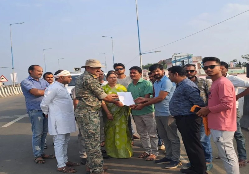 Heavy vehicles will not be allowed to pass through the city during the day till Bhai Dooj.