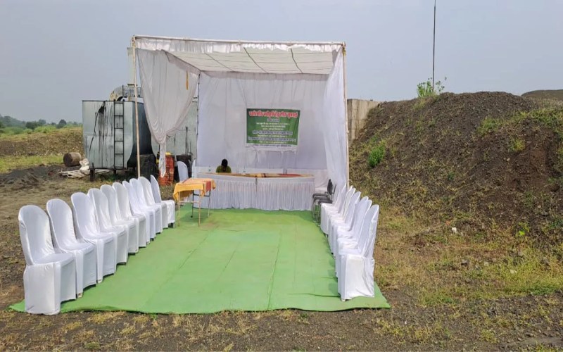 Public hearing was to be held for environmental approval, officials did not arrive.