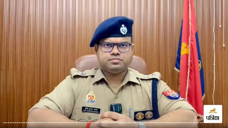 amroha police suspended for absence from tigri mela duty sp action