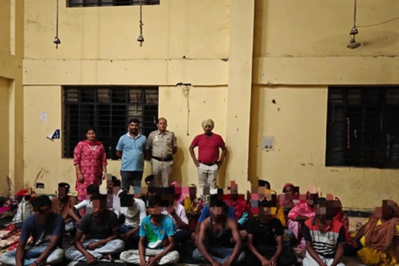Delhi Police arrested 28 bangladeshi immigrants