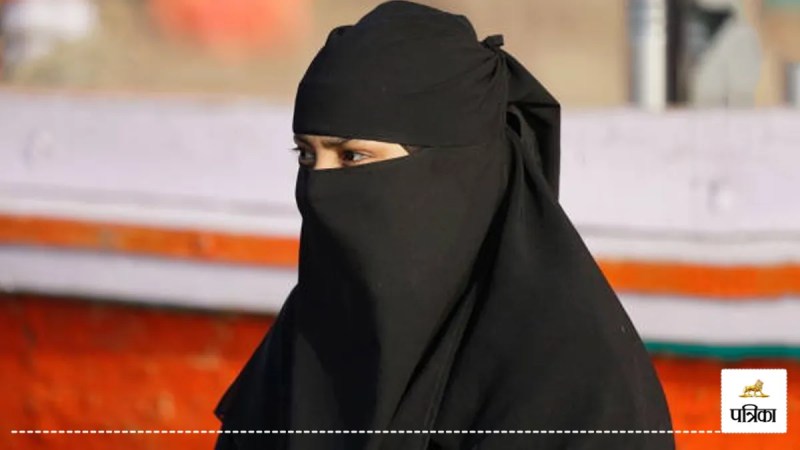 bijnor muslim girl harassed for talking with hindu boy three arrested