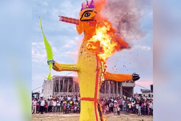 burning-of-Ravana