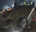 राजधानी में रसूखदारों का दंभ: आधी रात चेकिंग कर रहे सिपाही पर चढ़ाई कार, हालत गंभीर