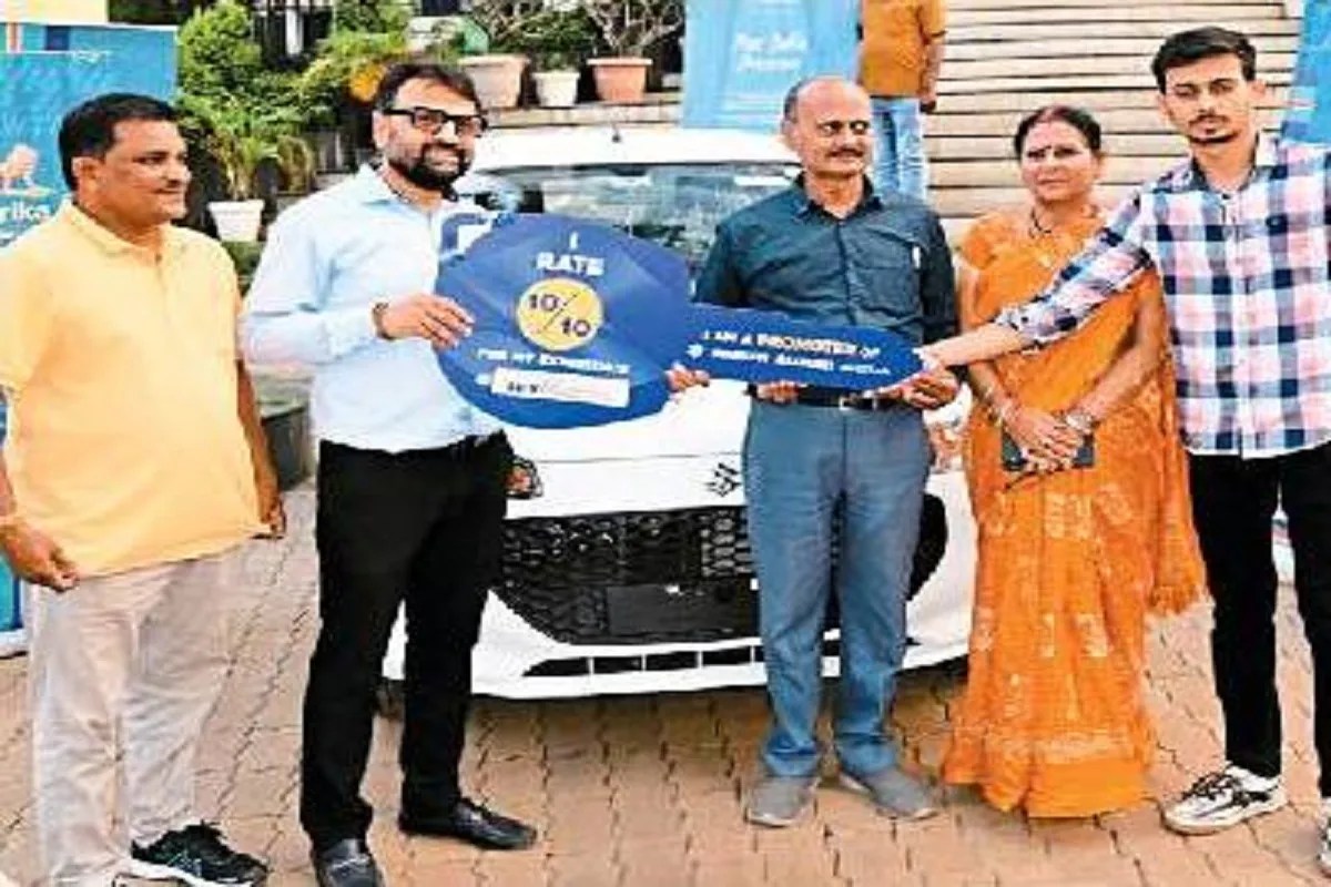 Raipur News: दिवाली पर पत्रिका ने किया खुशियों का धमाका, विजेता रायपुर निवासी को मिली चमचमाती कार