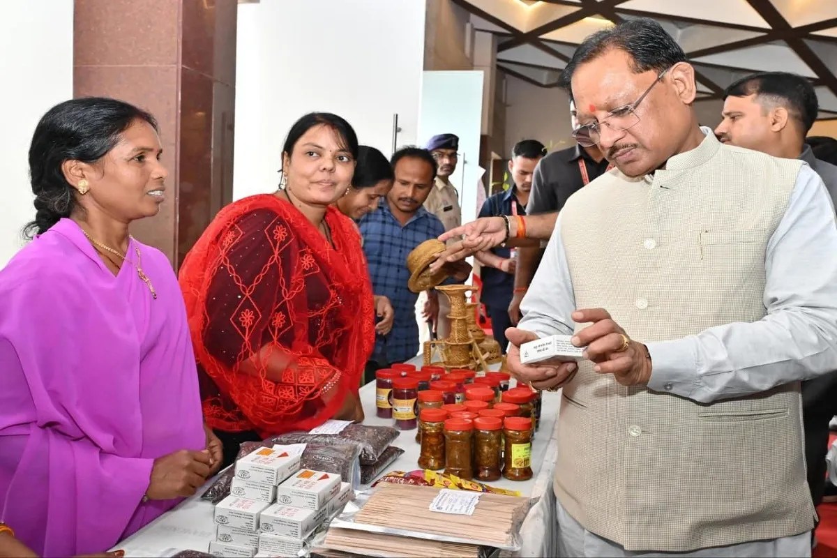 CG News: छत्तीसगढ़ की दीदियां बनीं आत्मनिर्भरता की ब्रांड एंबेसडर: मुख्यमंत्री विष्णुदेव साय