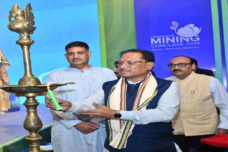 वैज्ञानिक पद्धति और नवाचारी खनन के माध्यम से विकास और पारदर्शिता की नई कहानी लिख रहा है छत्तीसगढ़ : मुख्यमंत्री साय