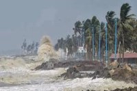 Cyclone Montha: साइक्लोन मोंथा का असर, रायपुर में गरज-चमक के साथ अतिभारी बारिश के आसार