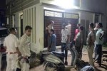CG Crime: पटवारियों ने सजाई थी जुए की महफिल, कार सहित 20 लाख रुपए का सामान जब्त