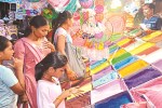 Raipur News: रायपुर में 500 टन रंगोली की खपत, 10 से 40 रंगों की वैरायटी बाजार तक पहुंची
