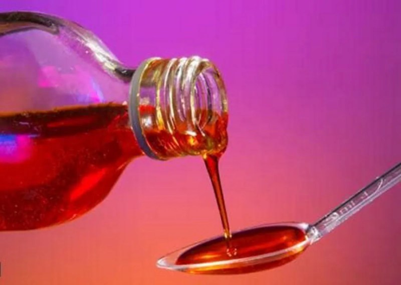 CG News: कफ सिरप से बच्चों की मौत के बाद भी प्रशासन सोया, जिले में बिना पर्ची हो रही बिक्री...(photo-patrika)