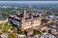 datia fort wall houses bulldozer action ring road project mp news