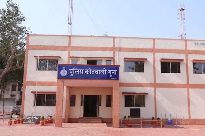 guna police refused to write fir of woman love marriage mp news