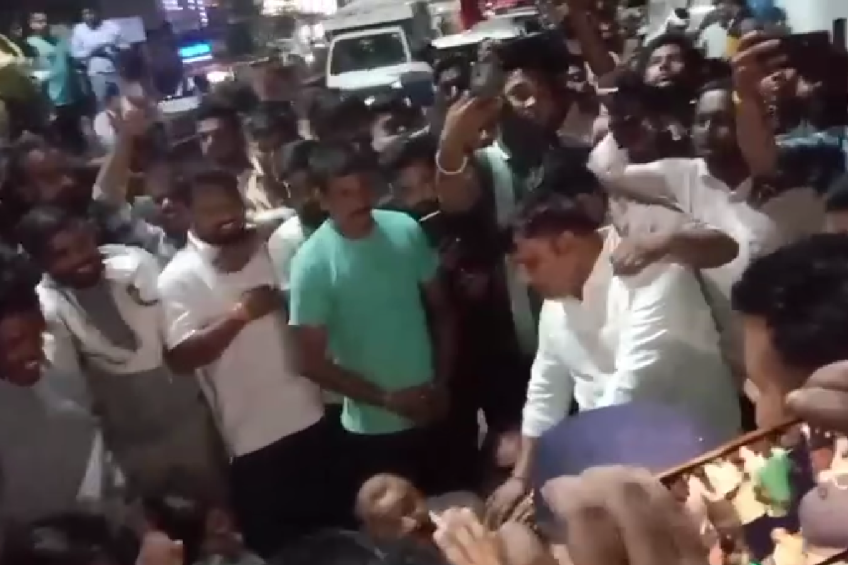 yadav community protest budni police station siege mp news