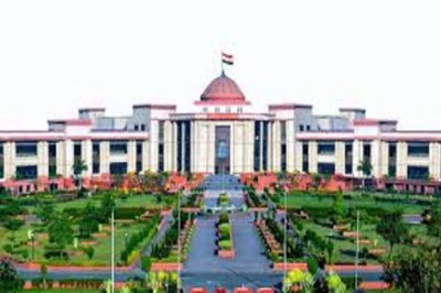 CG Highcourt: सीजीपीएससी की जांच अब तक पूरी नहीं, राज्य सरकार को स्टेटस रिपोर्ट देने के निर्देश