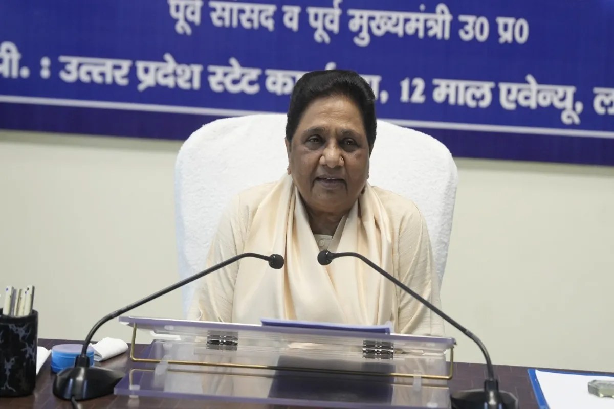 बसपा सुप्रीमो ने कहा- बसपा ही है हाशिए पर पड़े समुदायों की सच्ची हितैषी, 2027 विधानसभा चुनाव को लेकर कार्यकर्ताओं से पूरी ऊर्जा लगाने का आह्वान (फोटो सोर्स : Ritesh Singh )